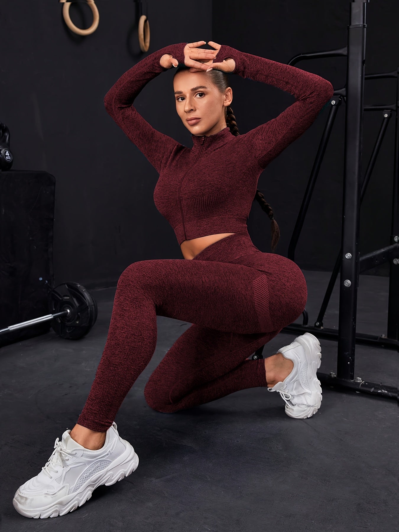 Ensemble de sport zippé sans couture avec trou pour le pouce et ourlet cousu