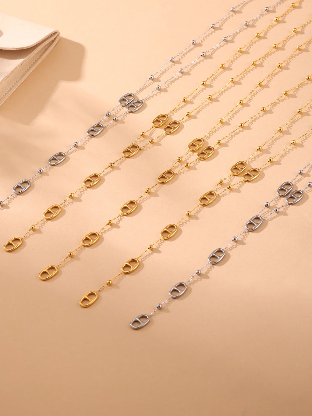 Longue chaîne en acier inoxydable