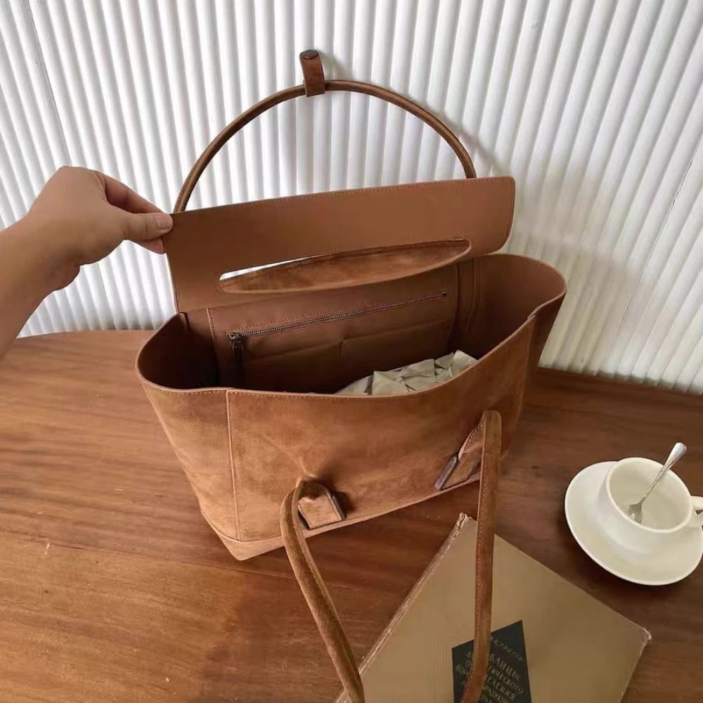 Sac trapèze fourre-tout daim