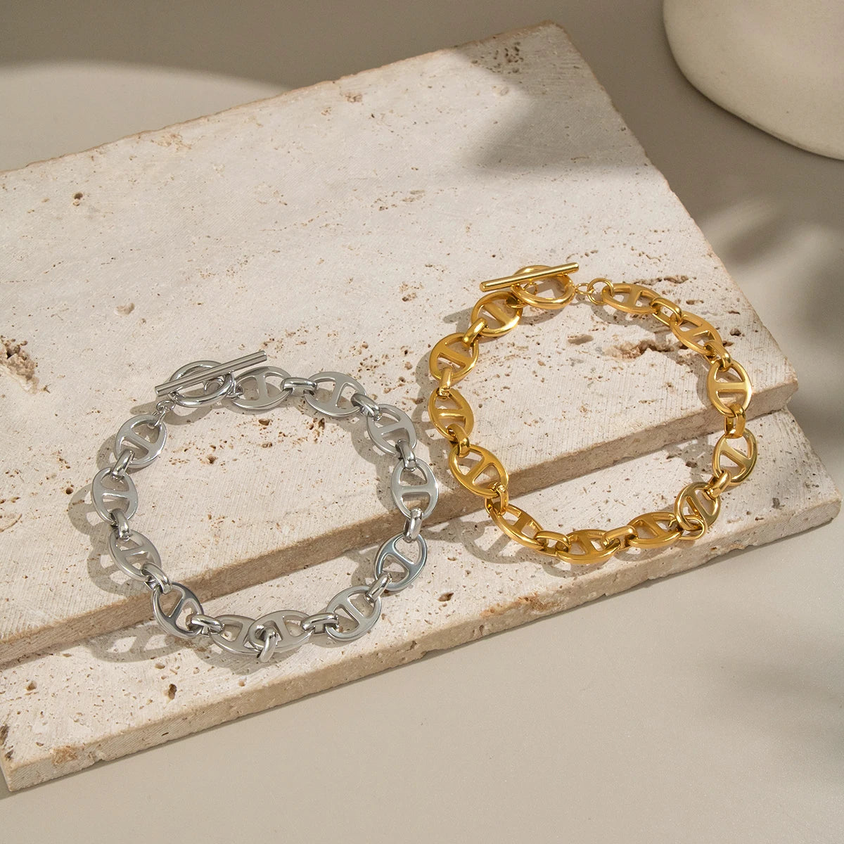 Bracelet à chaîne épaisse plaqué or 18 carats