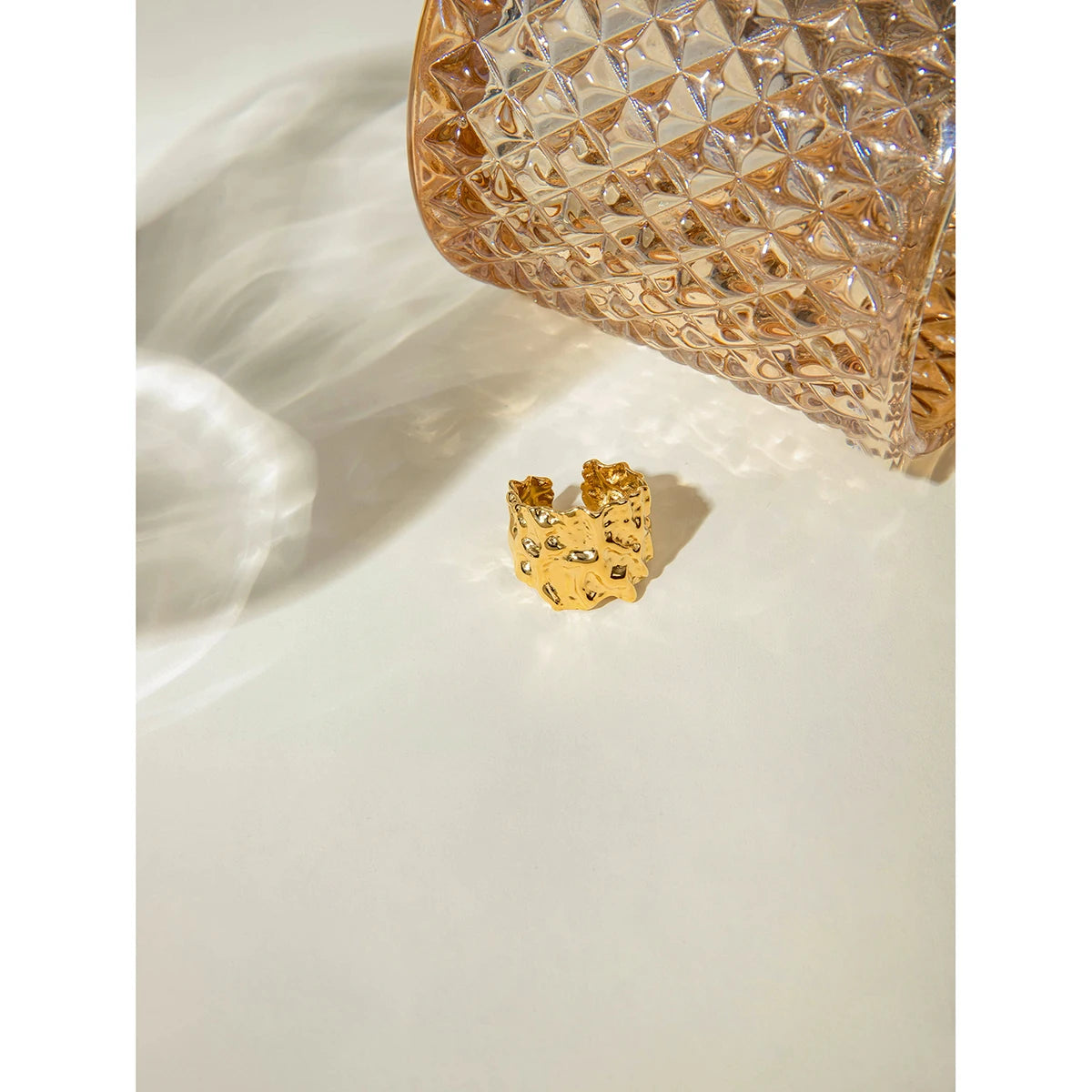 Bague grain de marteau acier inoxydable plaqué 18 carats