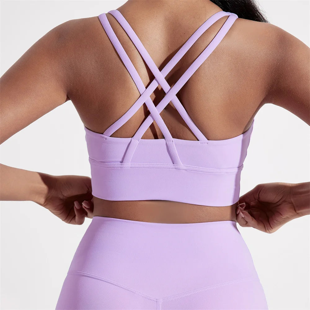 Soutien-gorge de sport pour femmes, couleur unie, dos croisé, haut moulant, haute résistance, entraînement complet, sous-vêtements Yoga avec coussinet de poitrine