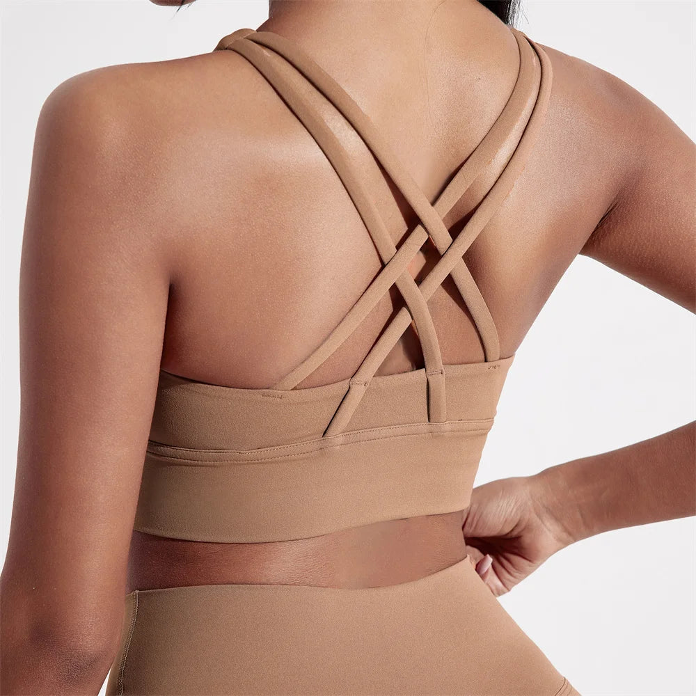 Soutien-gorge de sport pour femmes, couleur unie, dos croisé, haut moulant, haute résistance, entraînement complet, sous-vêtements Yoga avec coussinet de poitrine