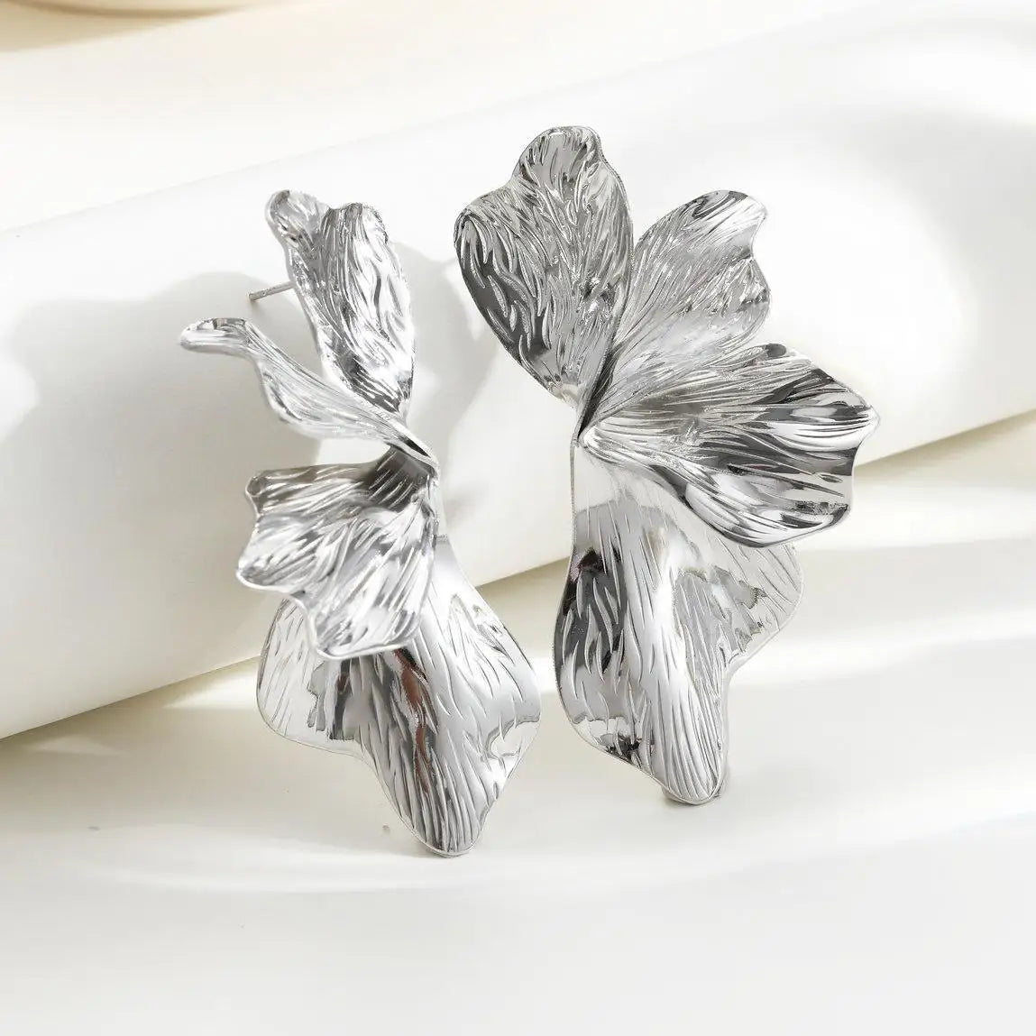 Boucles fleur à cinq pétales en acier inoxydable