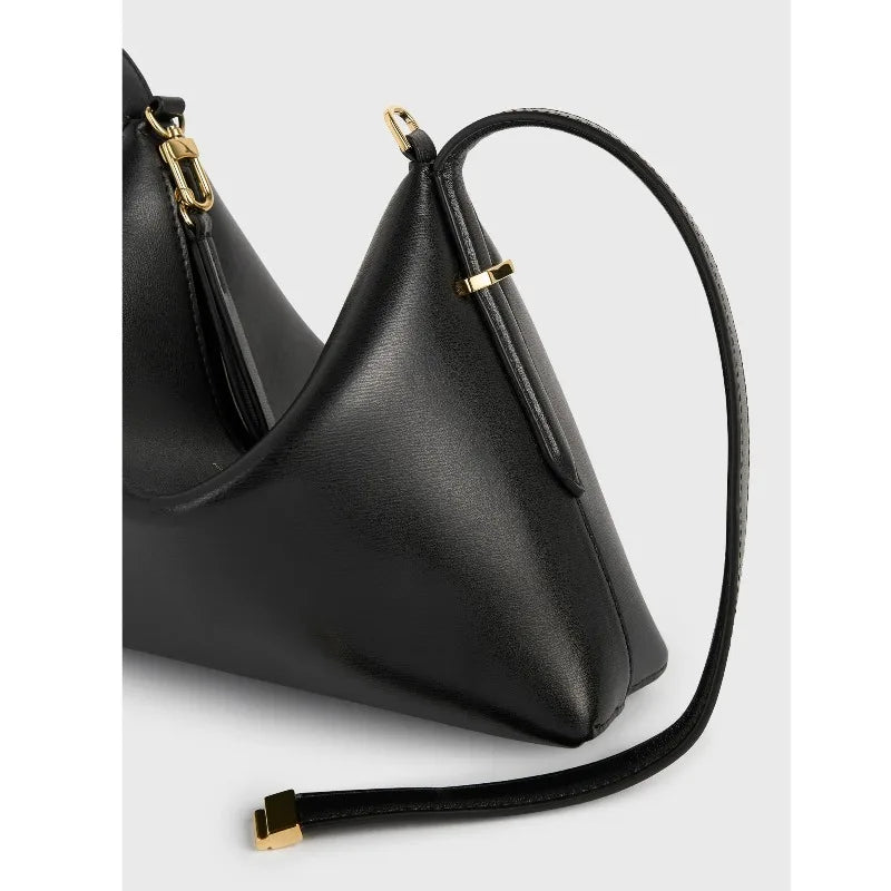 Sacs à bracelets en cuir biseauté