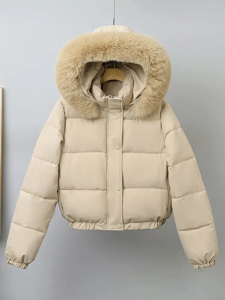 Manteau avec col en fourrure