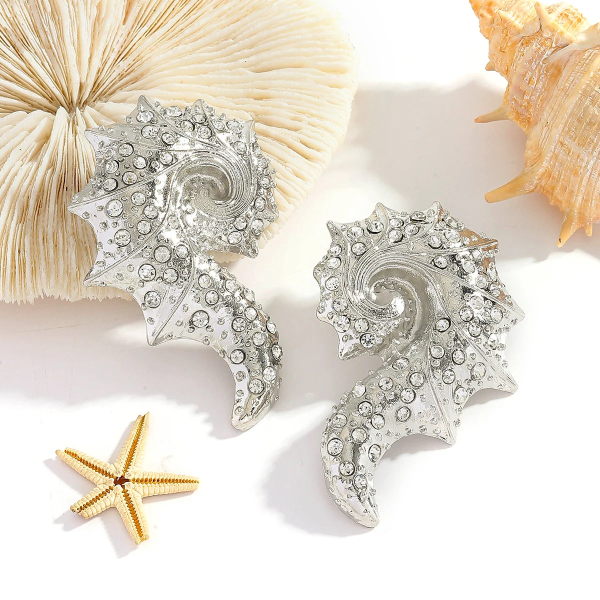 Boucles d'oreilles en forme de coquille de conque plaqué or